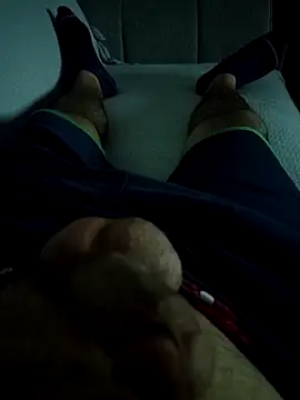 emremodel online show from 03-25-26, 09:57