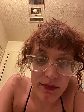 Snapshot of grassXass420 chatting on 03-13-25, 05:00 grassXass420 online show from 03-13-25, 05:00