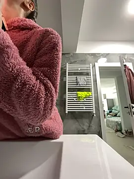 Snapshot of BonyBon29 chatting on 02-26-26, 07:52 BonyBon29 online show from 02-26-26, 07:52