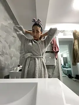 BonyBon29 online show from 11-13-25, 07:01