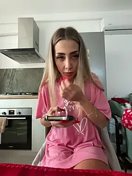 BonyBon29 online show from 12-21-25, 09:00