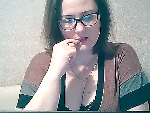 Snapshot of MerryLaCherry chatting on 02-08-25, 01:54 MerryLaCherry online show from 02-08-25, 01:54