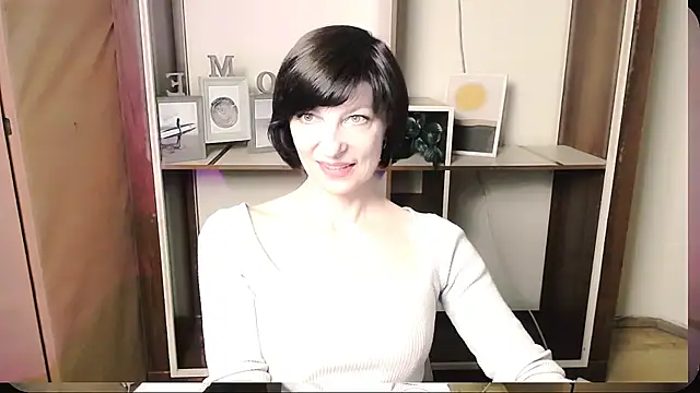 Snapshot of _AngeliaFlow_ chatting on 05-31-26, 09:04 AngeliaFlow online show from 05-31-26, 09:04