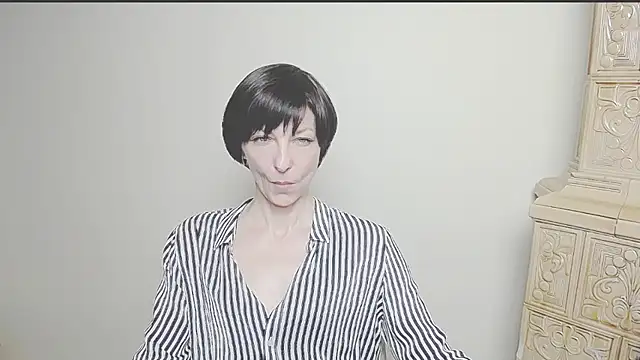 Snapshot of _AngeliaFlow_ chatting on 03-10-25, 07:55 AngeliaFlow online show from 03-10-25, 07:55