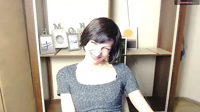 Snapshot of _AngeliaFlow_ chatting on 10-22-25, 07:08 AngeliaFlow online show from 10-22-25, 07:08