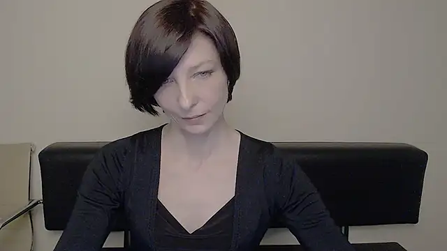 Snapshot of _AngeliaFlow_ chatting on 02-22-25, 10:18 AngeliaFlow online show from 02-22-25, 10:18