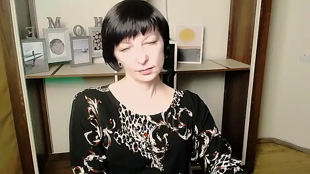  AngeliaFlow  online show from 03-12-26, 08:51