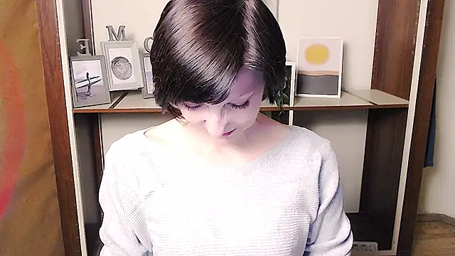  AngeliaFlow  online show from 04-10-26, 09:16