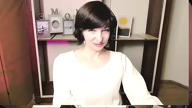 Snapshot of _AngeliaFlow_ chatting on 05-20-26, 09:50 AngeliaFlow online show from 05-20-26, 09:50