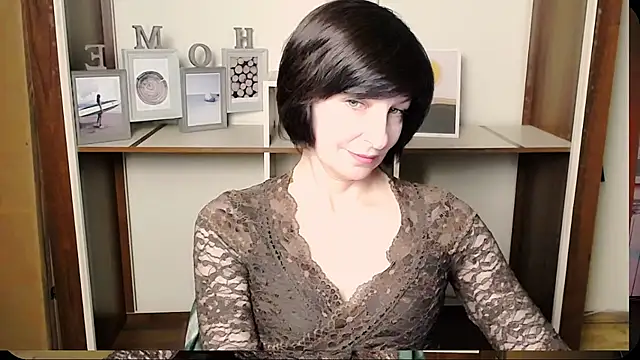 Snapshot of _AngeliaFlow_ chatting on 07-22-26, 08:05 AngeliaFlow online show from 07-22-26, 08:05