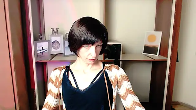 Snapshot of _AngeliaFlow_ chatting on 10-03-25, 06:48 AngeliaFlow online show from 10-03-25, 06:48