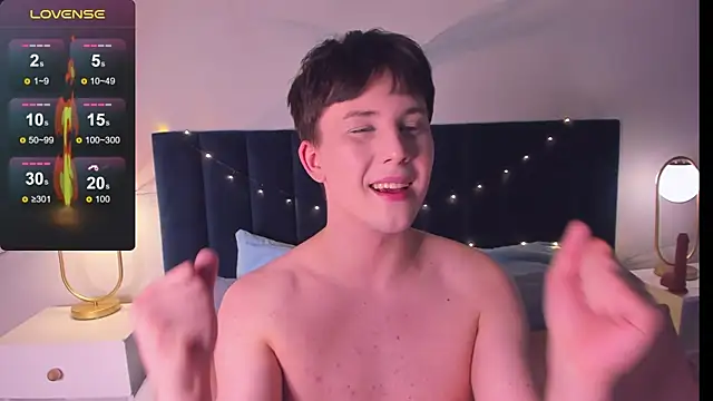 AdrianoAubert online show from 10-11-25, 03:24