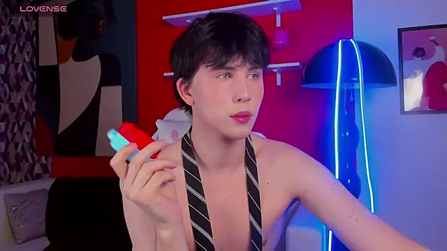 AdrianoAubert online show from 12-04-25, 10:25