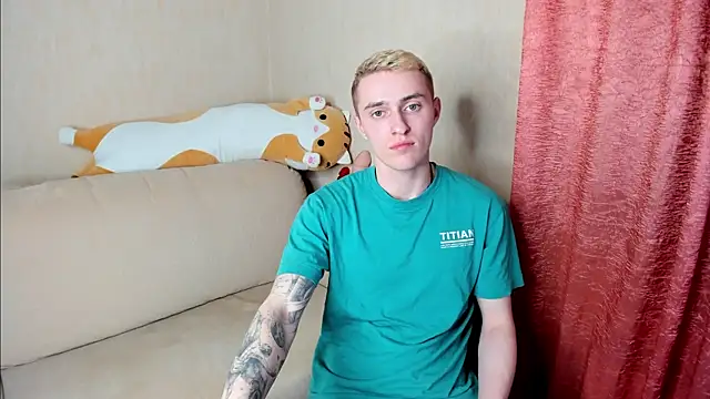 crazybottom99 online show from 03-03-25, 06:13