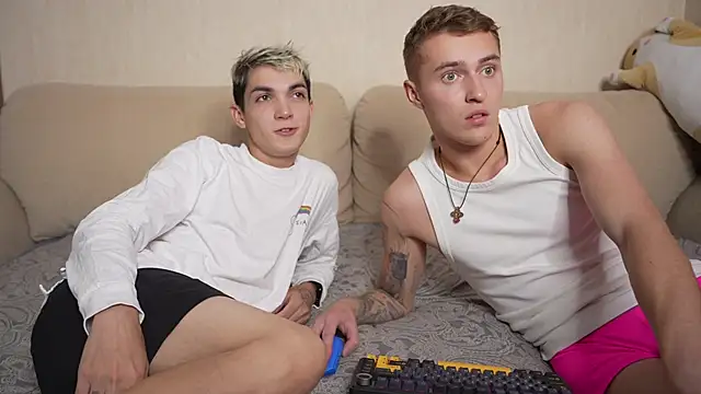 crazybottom99 online show from 10-05-25, 06:20