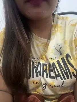 Deepcha1991 online show from 03-04-25, 08:49