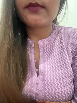 Deepcha1991 online show from 03-02-25, 10:13