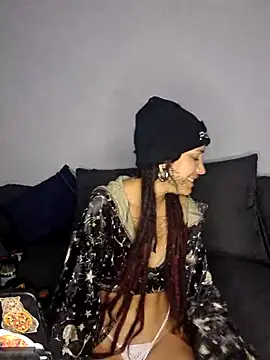 nickelfie online show from 03-06-25, 12:41