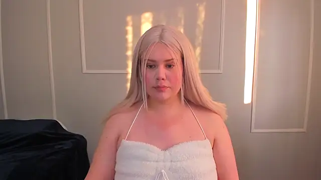  leana  online show from 11-27-25, 01:00