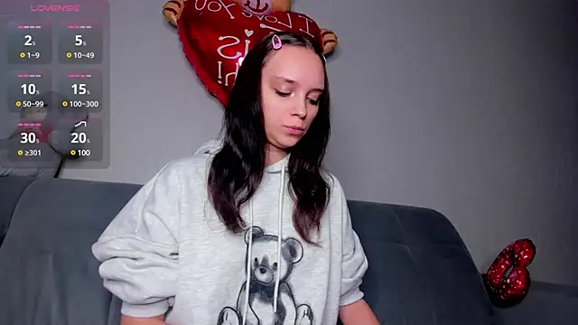 Fia Mood online show from 02-19-25, 12:55