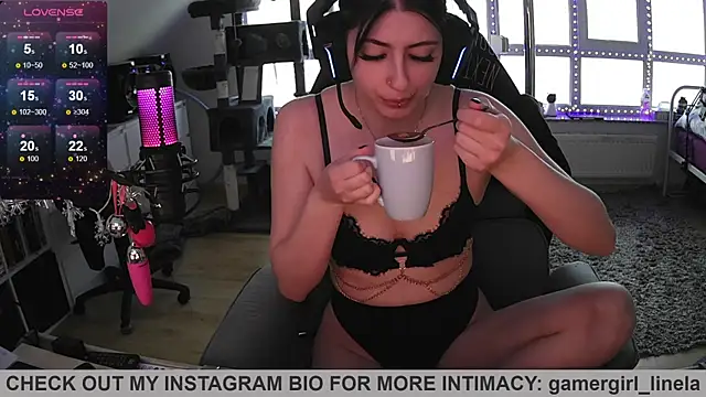 Gamergirl-Linela online show from 07-23-26, 04:43