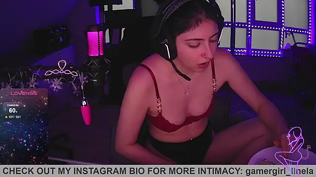 Gamergirl-Linela online show from 11-27-25, 03:34