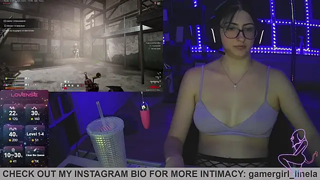 Snapshot of Gamergirl-Linela chatting on 10-05-25, 01:51 Gamergirl-Linela online show from 10-05-25, 01:51