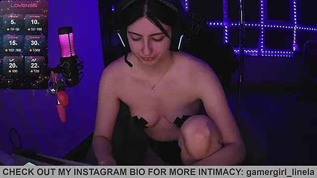 Gamergirl-Linela online show from 04-12-26, 10:02
