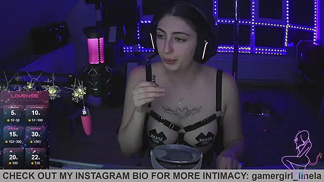 Gamergirl-Linela online show from 11-11-25, 05:52