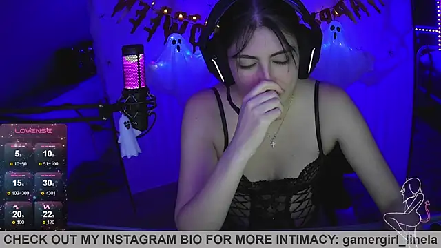Gamergirl-Linela online show from 10-23-25, 08:51