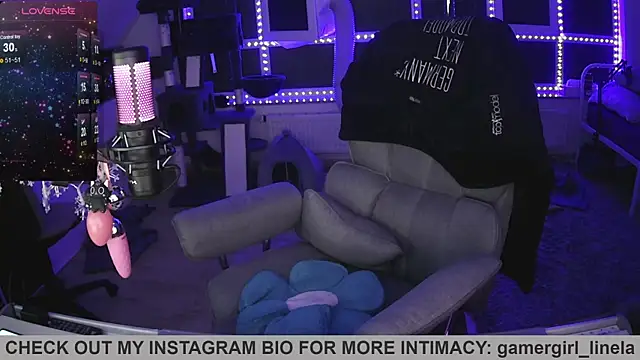 Gamergirl-Linela online show from 06-16-26, 10:32