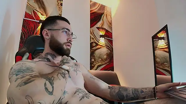 Luke davis01 online show from 11-14-25, 01:15