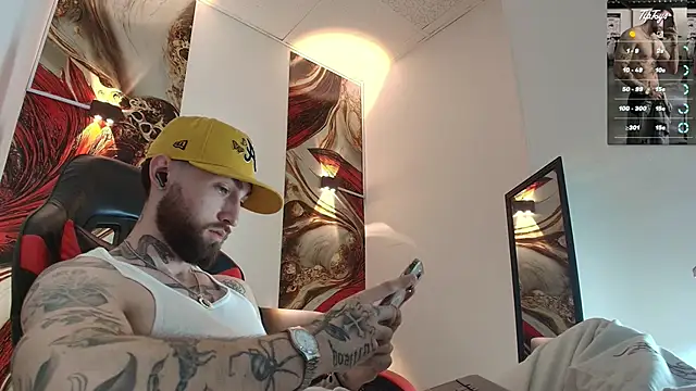 Snapshot of Luke_davis01 chatting on 02-05-26, 12:56 Luke davis01 online show from 02-05-26, 12:56