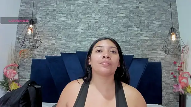 Sophia Brunett online show from 10-11-25, 12:06