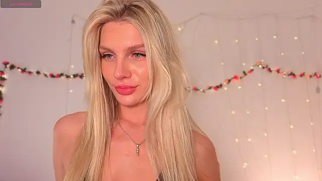 Nicole Hampton online show from 03-07-26, 06:35