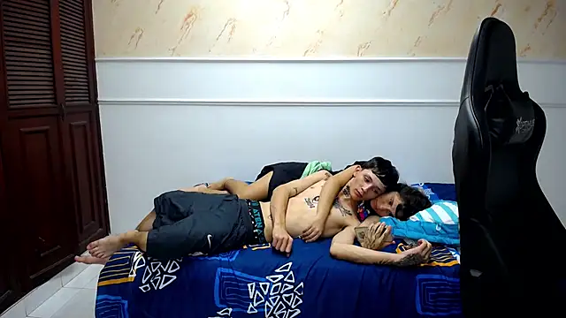 Snapshot of andrey_mishel_hot chatting on 02-09-25, 09:26 andrey mishel hot online show from 02-09-25, 09:26