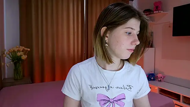 Bella amory online show from 02-20-26, 01:46