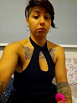 MaiPandora online show from 12-19-25, 04:49