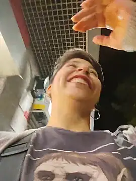 MaiPandora online show from 11-19-25, 01:49