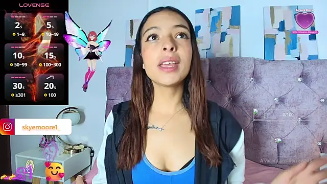 Skye Moore online show from 10-03-25, 12:17