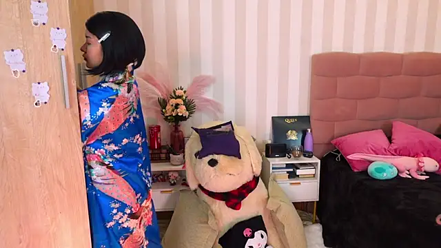 Snapshot of NataliaNovak chatting on 05-13-26, 03:30 NataliaNovak online show from 05-13-26, 03:30