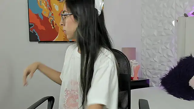 Mirandaa Rogers online show from 02-27-25, 07:04