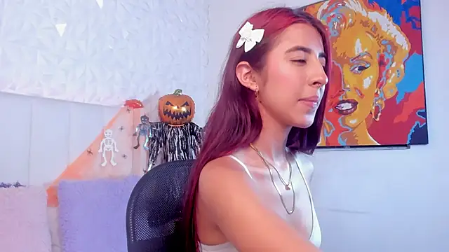 Mirandaa Rogers online show from 10-26-25, 03:01