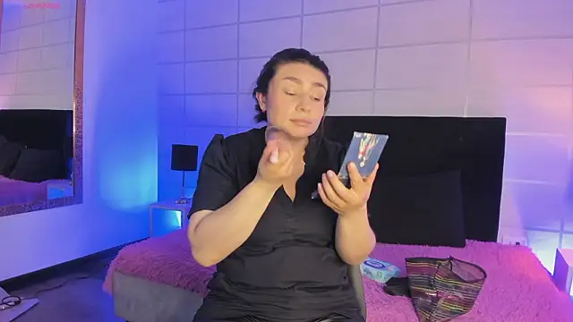  michonne  online show from 01-17-26, 10:24