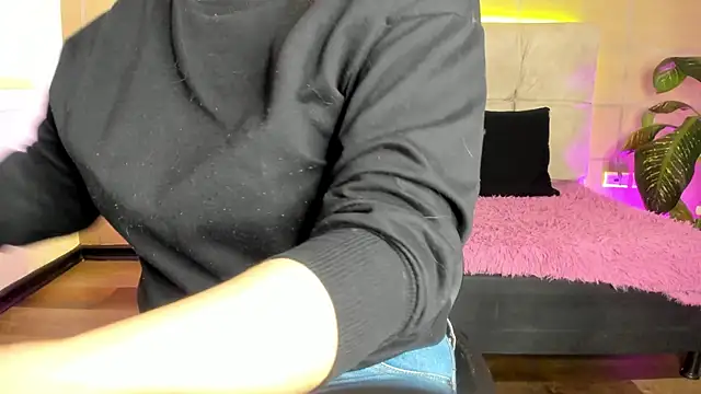  michonne  online show from 01-09-26, 02:51