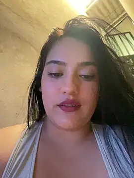 Snapshot of Sahanaprincessll chatting on 10-23-25, 03:43 Sahanaprincessll online show from 10-23-25, 03:43