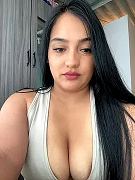 Snapshot of Sahanaprincessll chatting on 10-04-25, 05:03 Sahanaprincessll online show from 10-04-25, 05:03