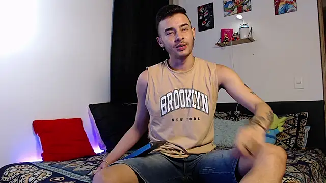 kyle clint07 online show from 11-08-25, 11:19