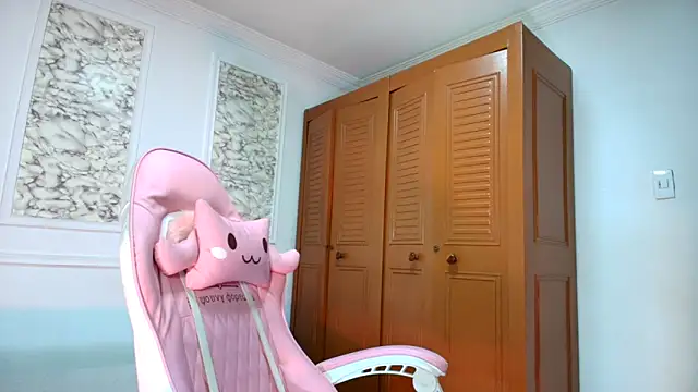 Danella houston online show from 11-05-25, 07:06