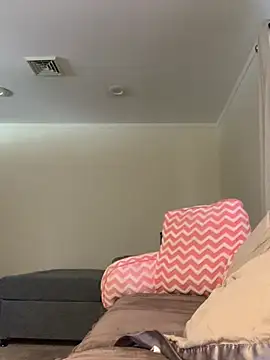 onlyhill online show from 03-21-25, 07:46